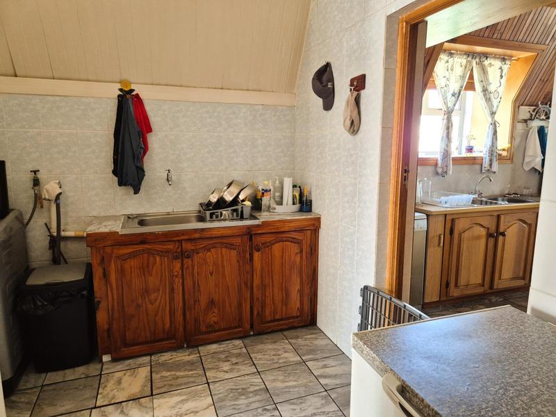 5 Bedroom Property for Sale in Franskraal Western Cape